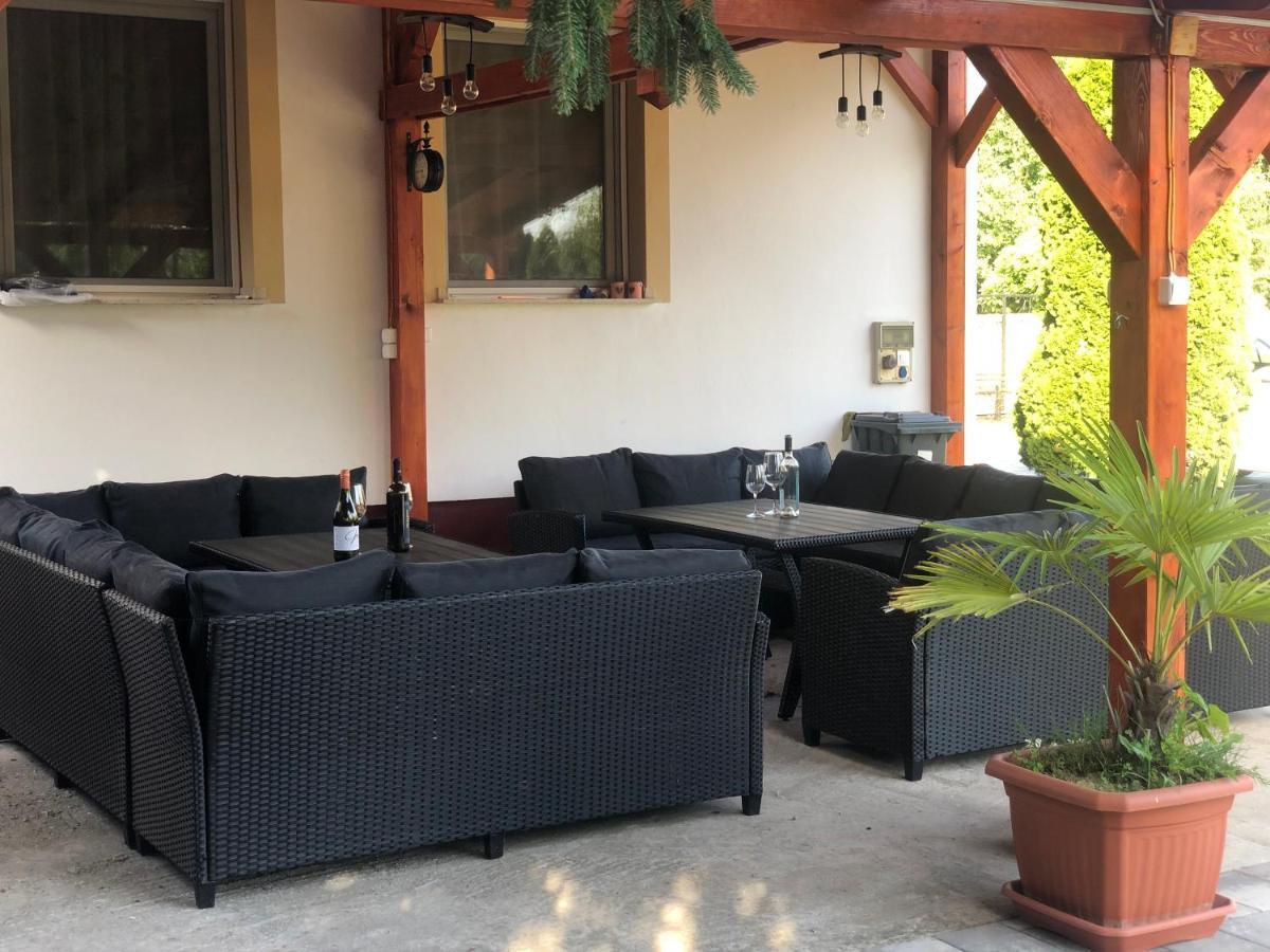 Vadviraghaz Apartman Palkonya Kültér fotó