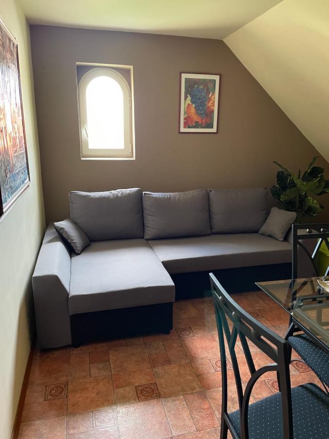 Vadviraghaz Apartman Palkonya Kültér fotó