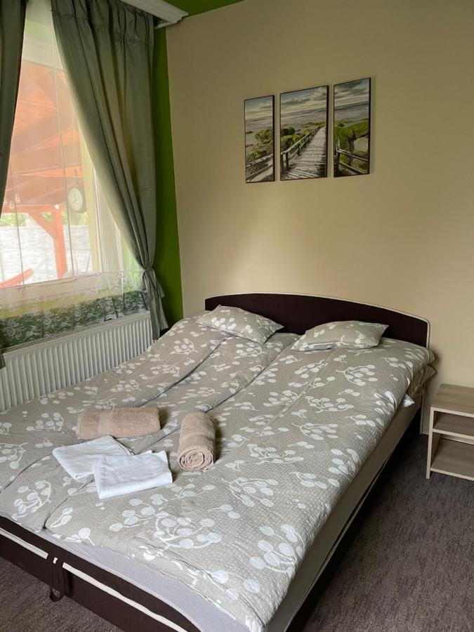 Vadviraghaz Apartman Palkonya Kültér fotó