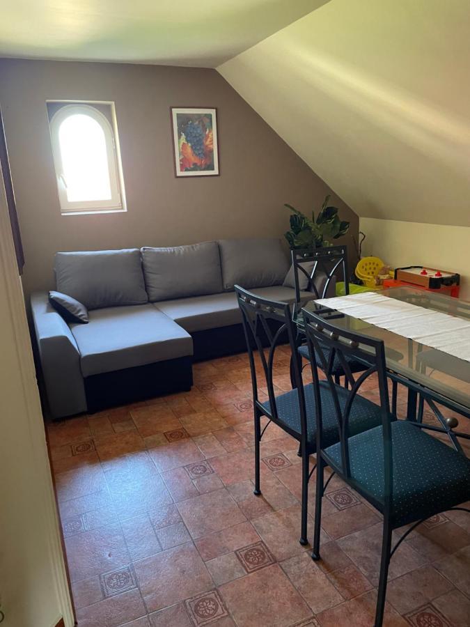 Vadviraghaz Apartman Palkonya Kültér fotó